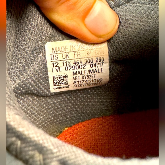 Men’s Adidas US size 12 running sneakers - Picture 6 of 7